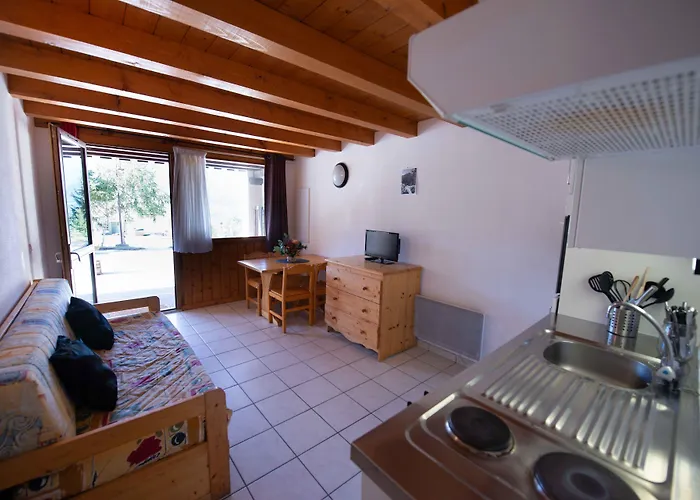 Hotel Timberlodge מלון 3*